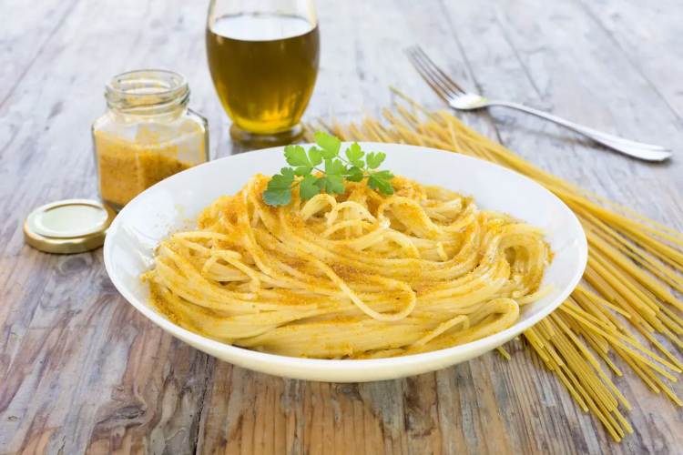 Spaghetti_con_bottarga_in_polvere_fonte web_Tigulliovino.it